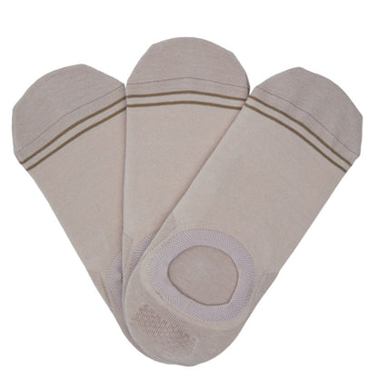 3 solid beige no show socks with two accent lines around the toe.