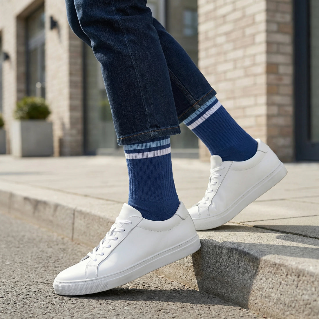 Navy White Retro Stripe