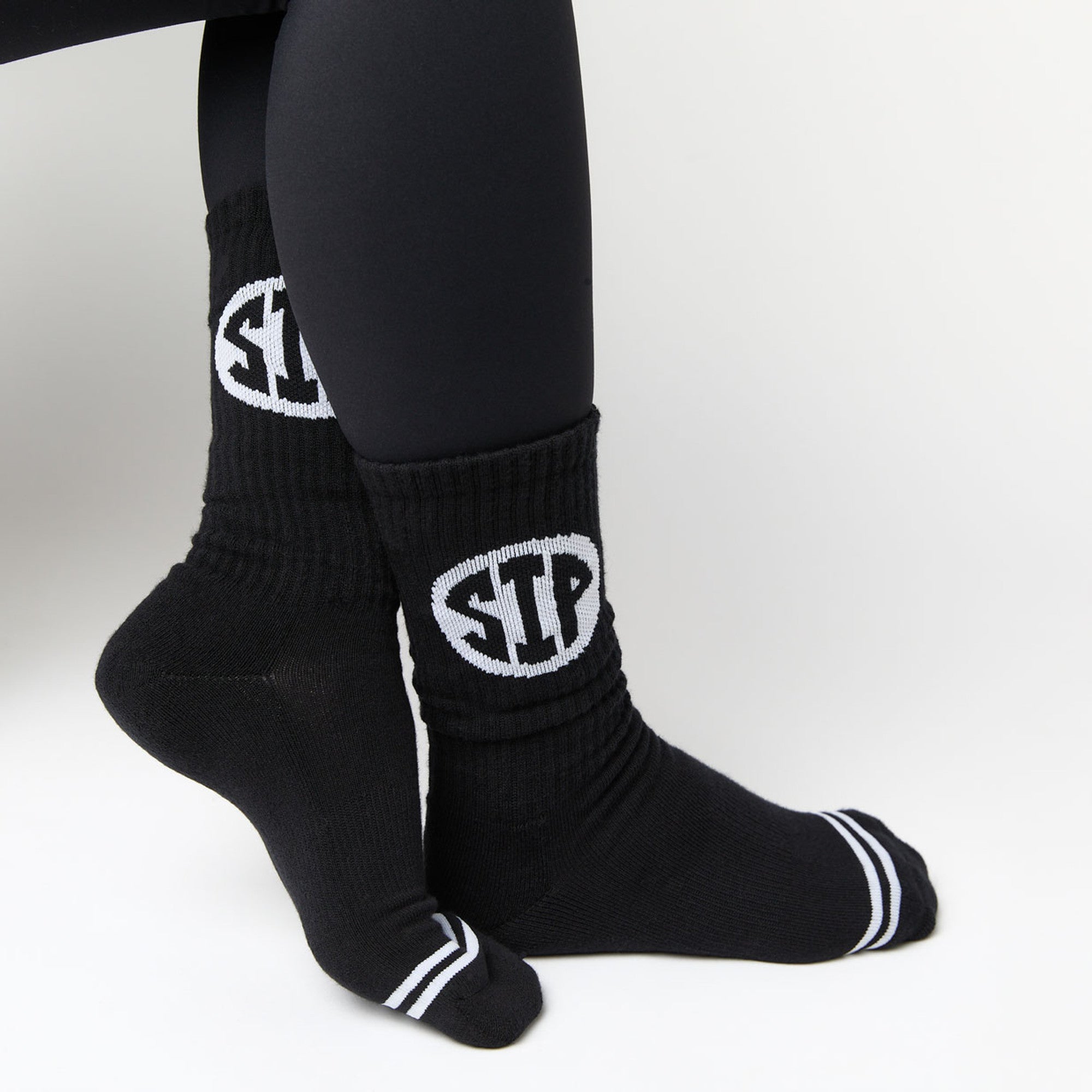 Premium Black Casual Crew Socks | DeadSoxy Comfort